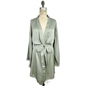 Anthropologie BHLDN Matine Satin Robe Medium Sage Green Lave Trim‎ Sleep Lounge